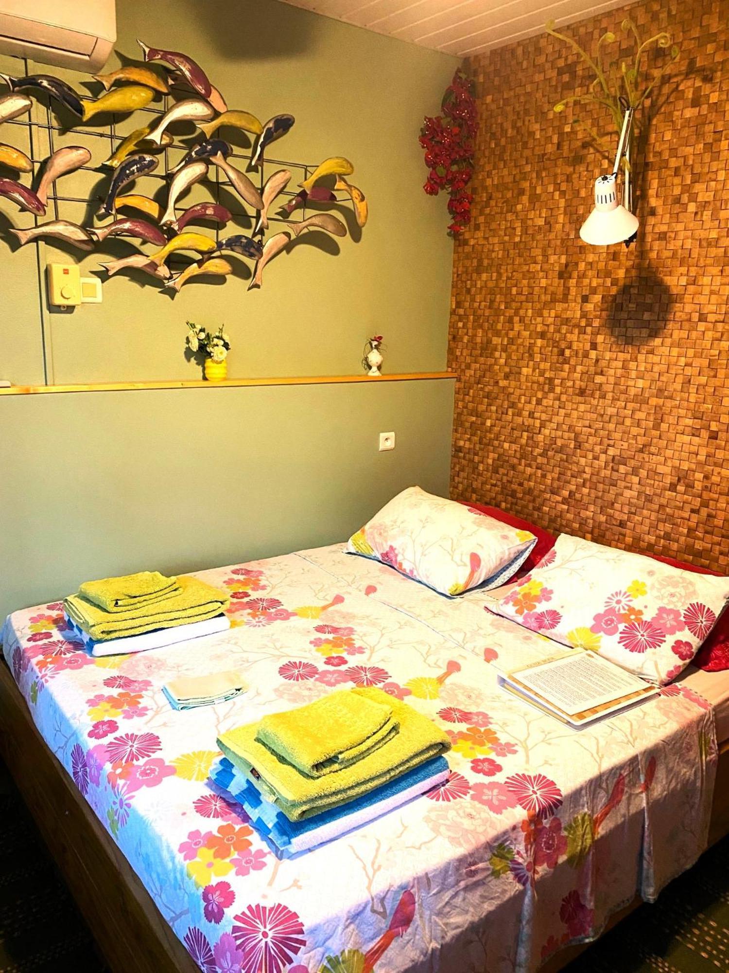 Hotel Fare Rearea à Papeete à Papeete  Extérieur photo